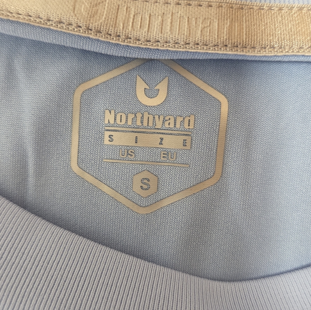 Northyard Men's Light Blue Performance T-Shirt - Picture 3 of 4